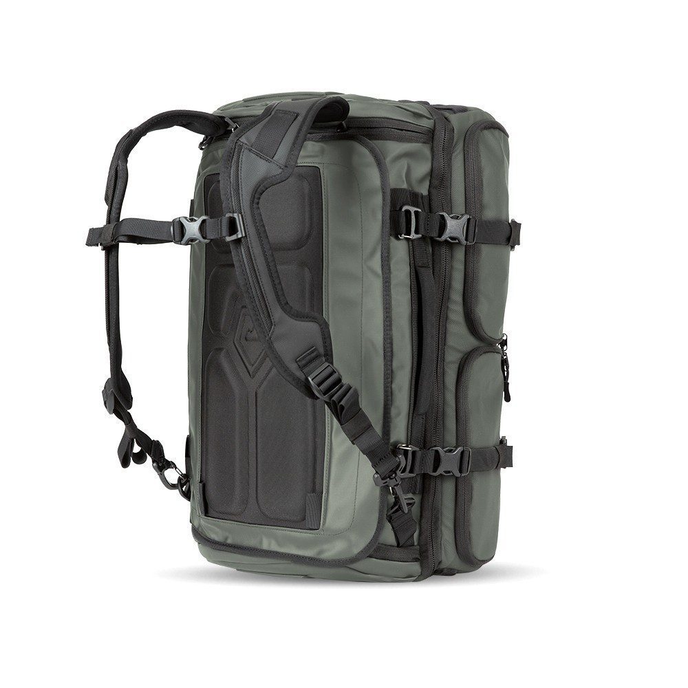 Wandrd Hexad Access Duffel Backpack Green Pro Bundle