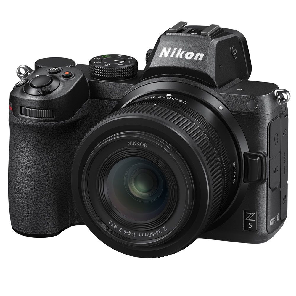 Nikon Z5 + 24-50mm f/4-6,3 + FTZ Adapter Ring