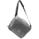 Peak Design Everyday Messenger 13L v2 - Ash – Bild 3