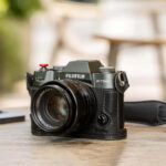 Smallrig Kit de demi-étui en cuir pour FUJIFILM X-T50 (noir) 4709 - Image 5