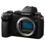 Panasonic Lumix DC-S5