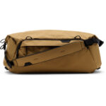 PEAK DESIGN TRAVEL DUFFEL 35L COYOTE – Bild 4
