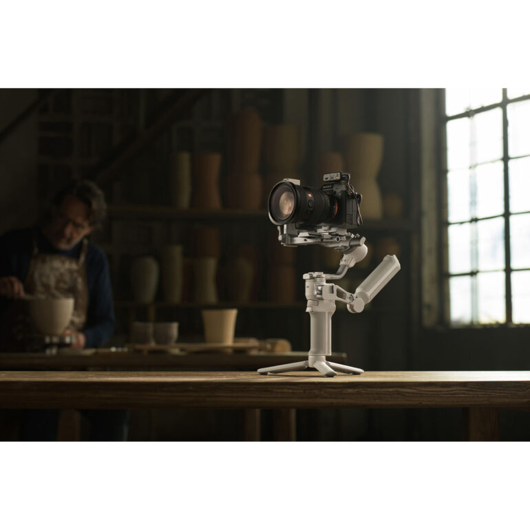 DJI RS 4 Mini Combo - Imagen 21