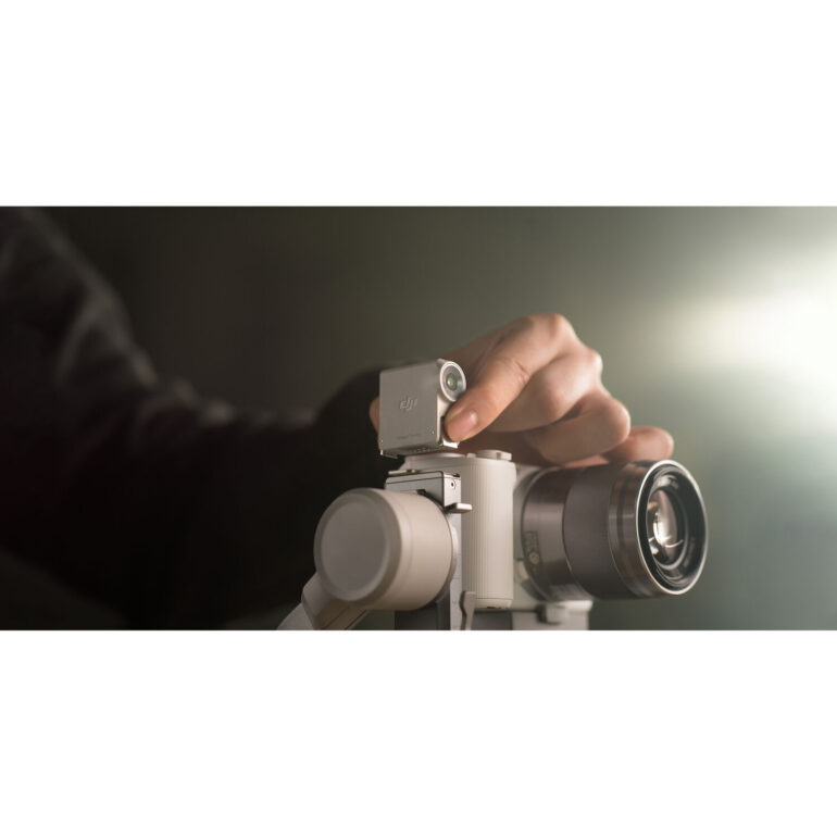 DJI RS 4 Mini Combo - Imagen 22
