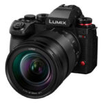 PANASONIC LUMIX DC-S1IIE + L 24-105 mm f/4 Macro OIS