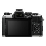 OM SYSTEM OM-5 Mark II Silver + 12-45 mm f/4 PRO ED - Image 4