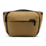 PEAK DESIGN EVERYDAY SLING 6L V3 COYOTE
